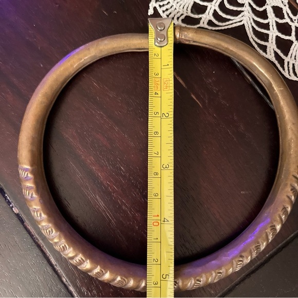 Spiral Flexible Tribal Brass Choker, Ethnic Brass Choker Necklace, Brass Choker - Picture 5 of 6